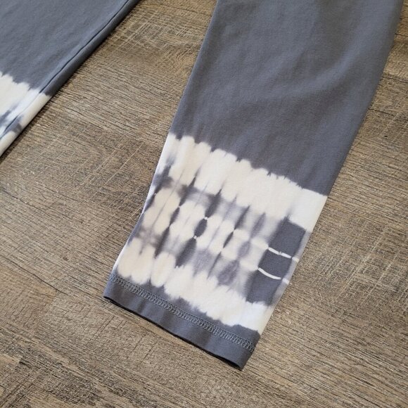 AERIE | Tie Dye Chill Legging | Sz. XL - Picture 4 of 7